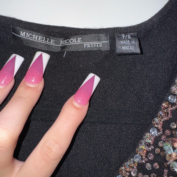 Michelle Nicole - Picture 2 of 8